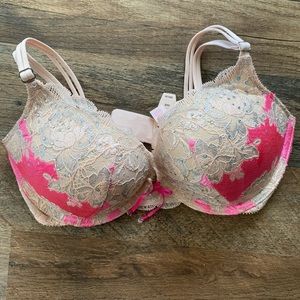 VS VERY SEXY NWT BRA